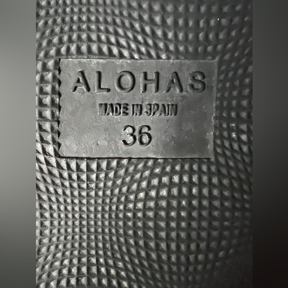 ALOHAS SANDALS 🩴 - Picture 6 of 9